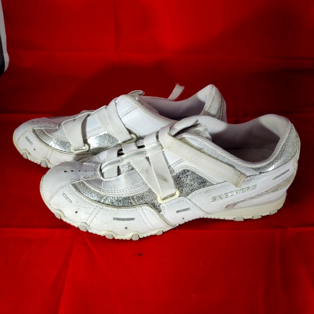 Sketchers 21493 White Shoes Women's Size 8